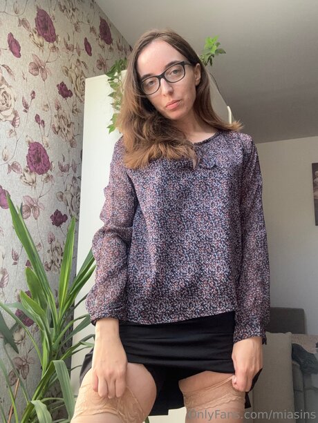 Miasins model erotic img