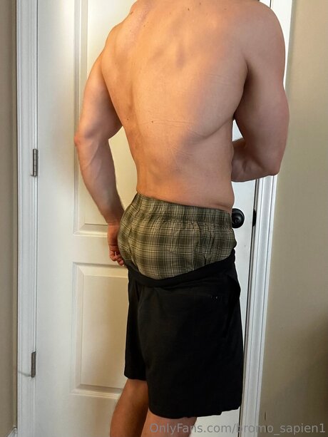 Bromo Sapien1 model sexy galleries