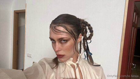 La Lunaa pornstar nice img