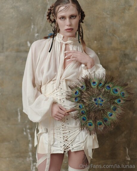 La Lunaa hd star pic