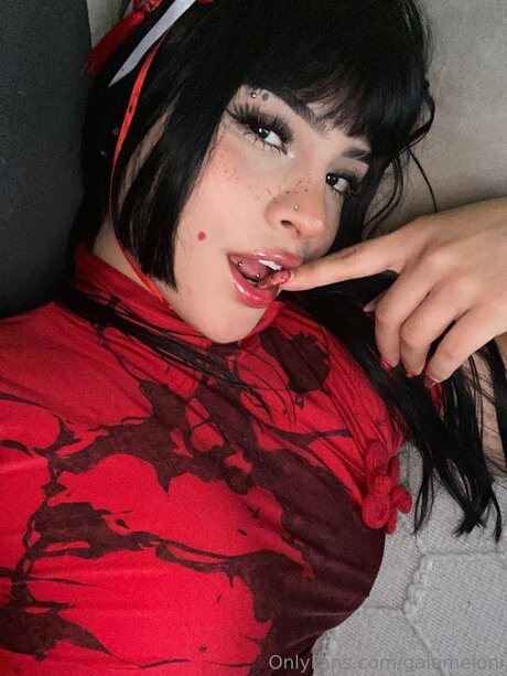 Gaiameloni erotic model img