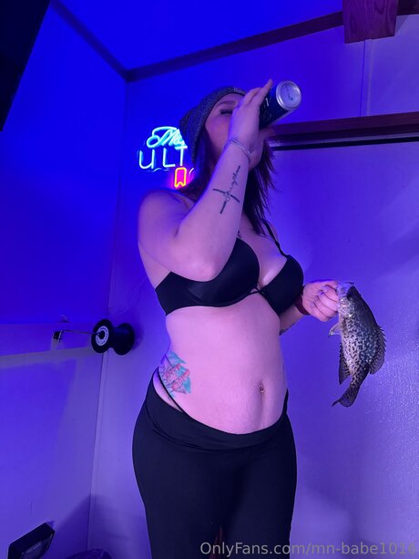 Mn Babe1016 model adult pics