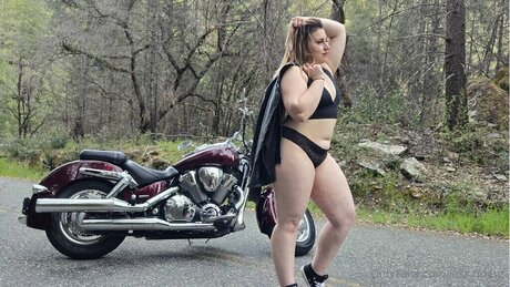 Jess Booty model erotic picture