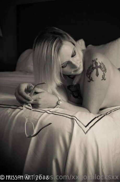 Xxgoldilocksxx pornstar beautiful pictures