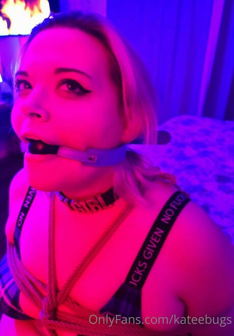 Kateebugs erotic pornstar galleries