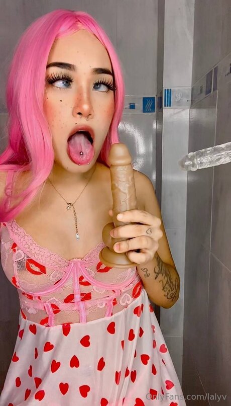 Lalyv pornstar nude galleries