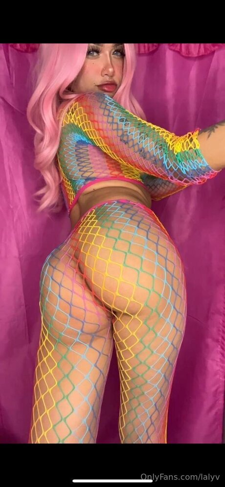 Lalyv best actress photo