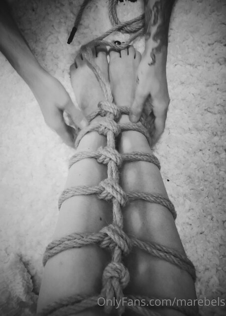 Rebelsarchive sexy model pic