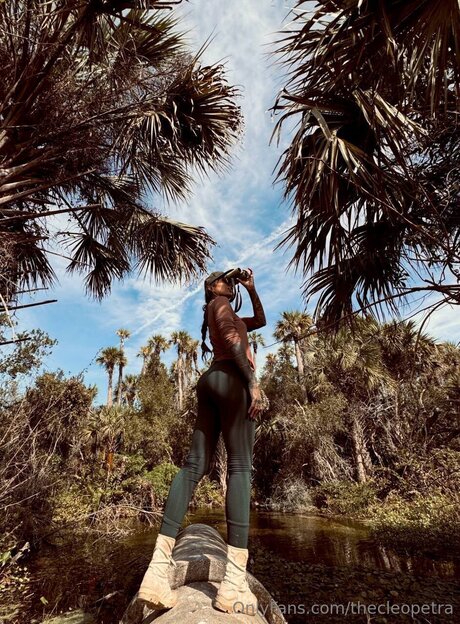 Thecleopetra pornstar nice img