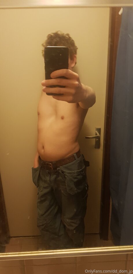 Dd Dom Jp star nude picture