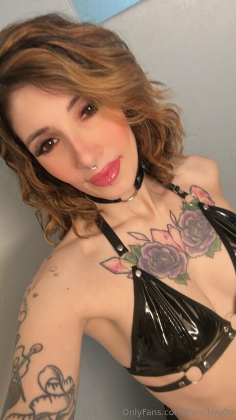 Frenchyy0o free model pics