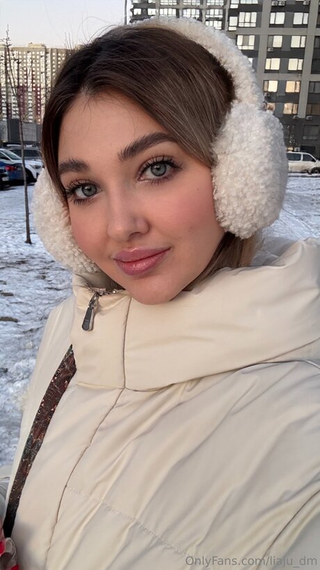 Liaju Dm pornstar img