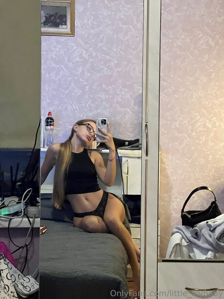 Little Lilybaby star top pictures