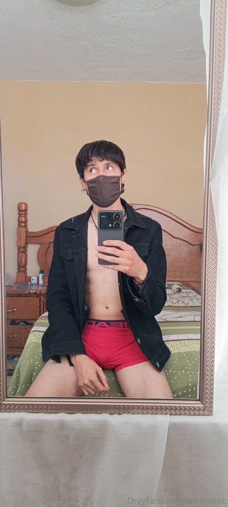 Alexrasec top star picture