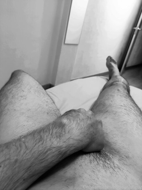 Hotspanishguy star top pictures