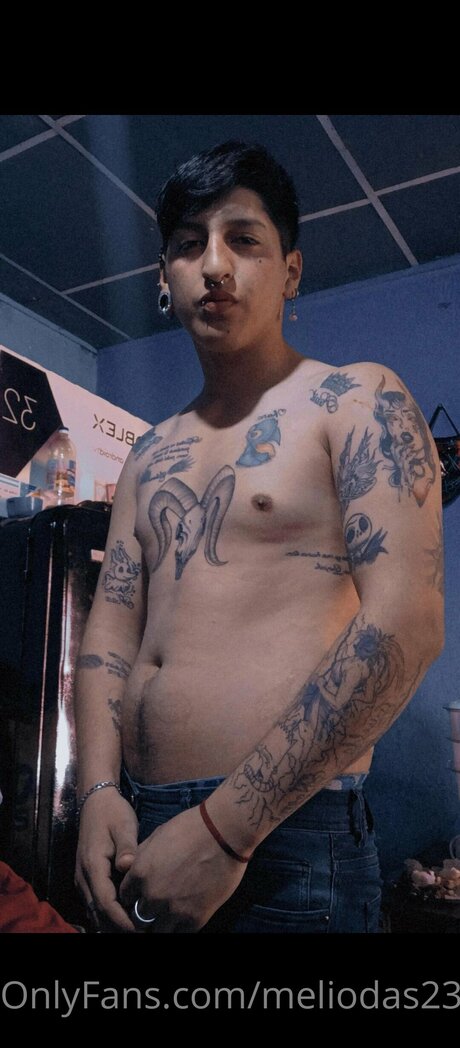 Meliodas2309 porn model images