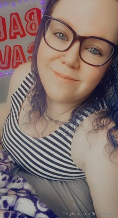 Karissakaej model xxx photos