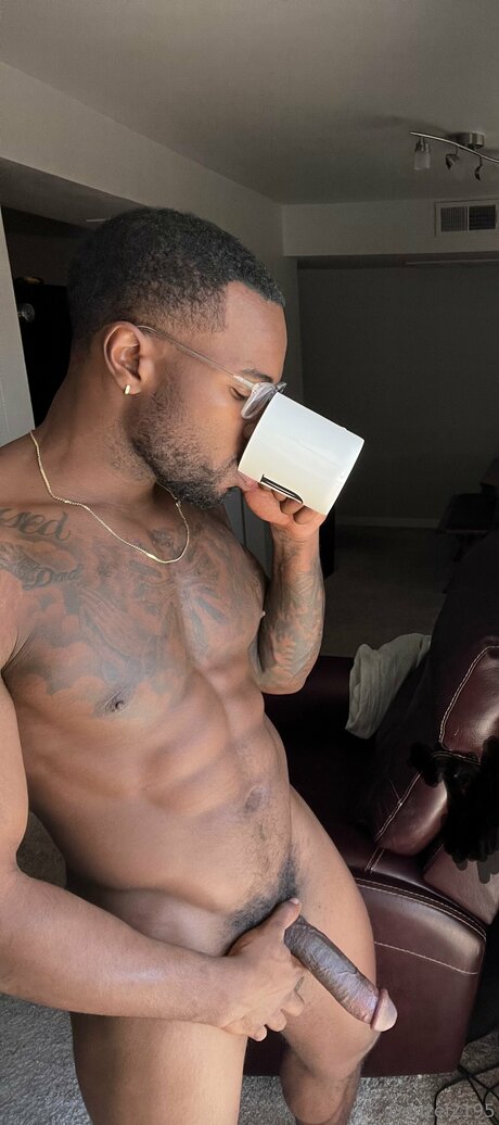 Denzel2195 pornographic star images