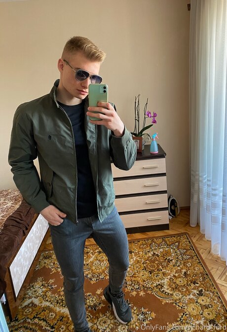 Richard Ford Profile pic