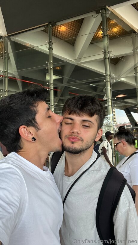 Jordan Load hot model image