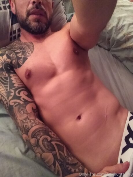 Alexhunter 10 sexy model gallery