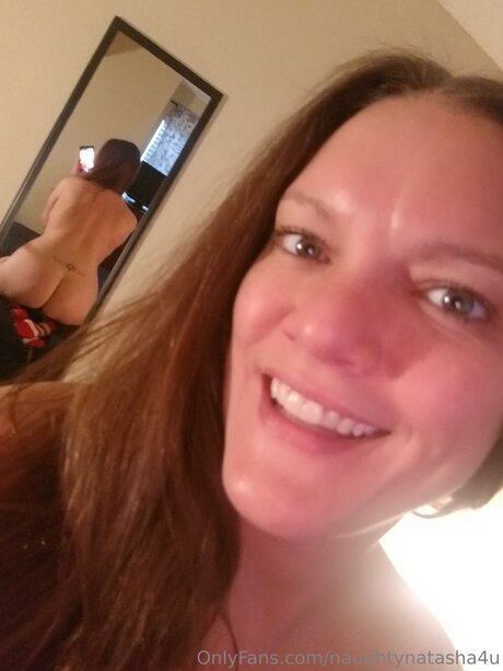 Naughtynatasha4u pornstar sexy pics
