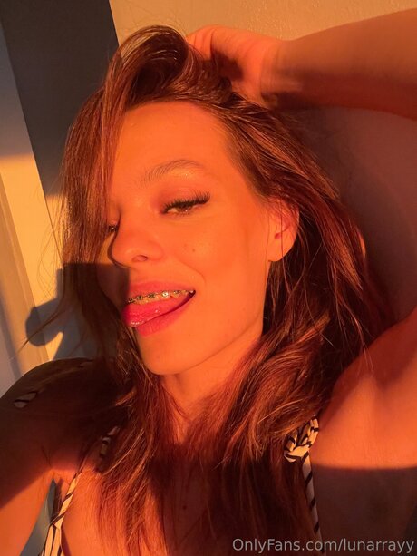 live streaming onlyfans sexy img