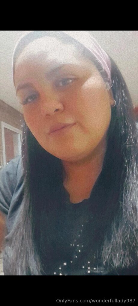 Wonderfullady987 pornstar adult image