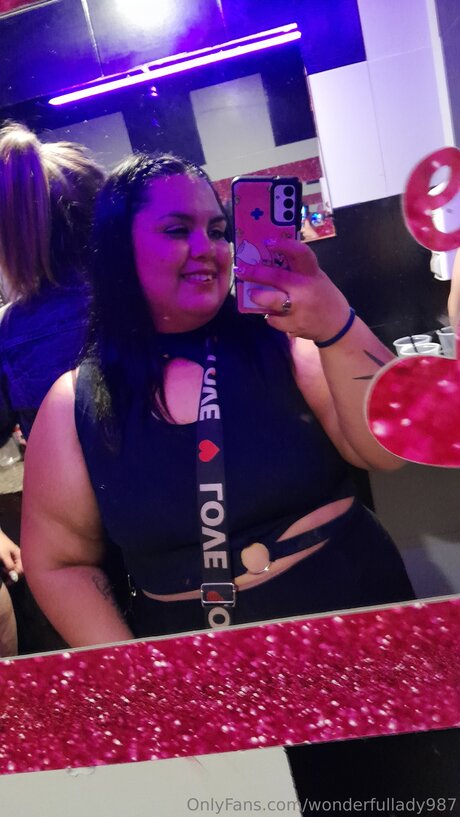 Wonderfullady987 hd model images