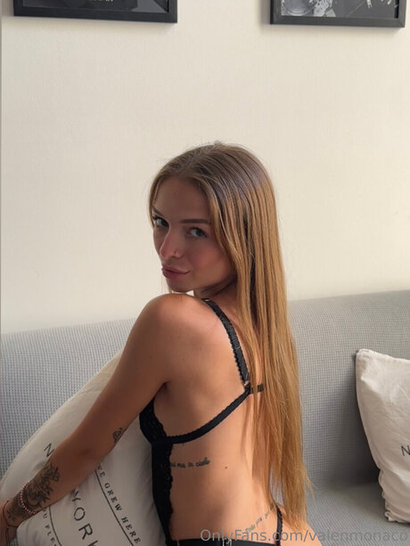 Valenmonaco pornographic model pics