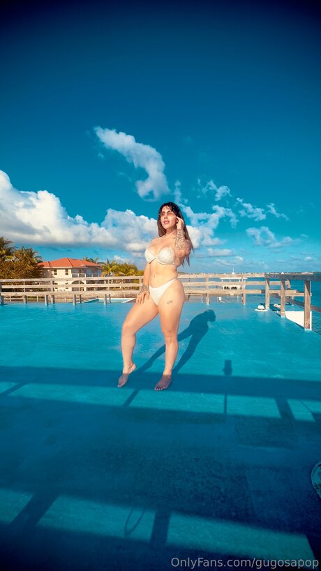 Gugosapop sex model image