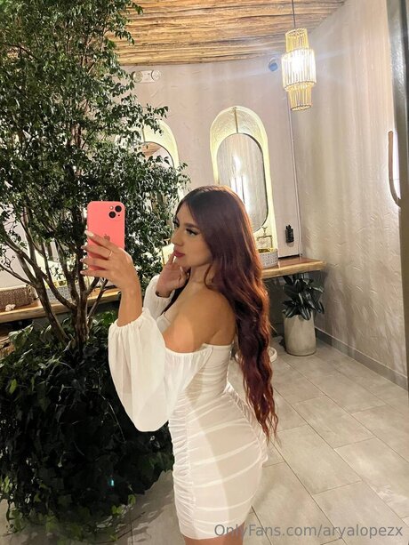 Aryalopezx pornstar pretty pic