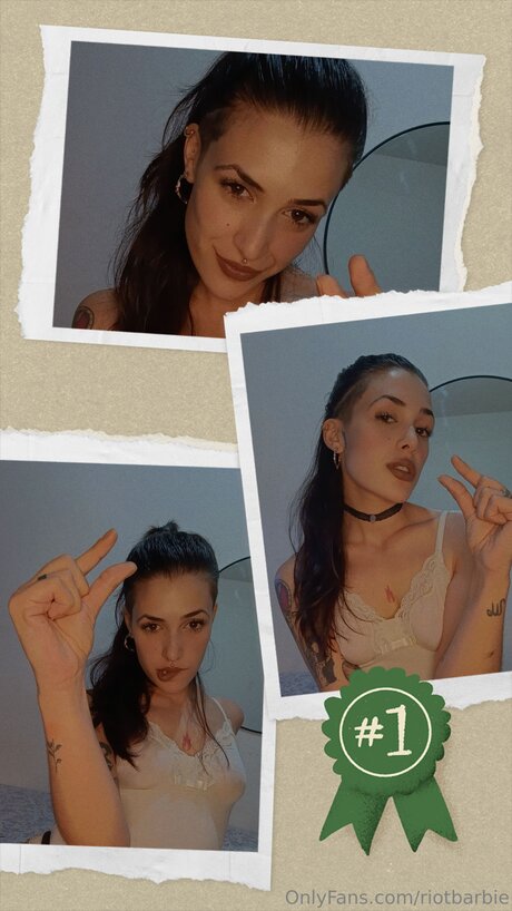 Riotbarbie sexy model gallery