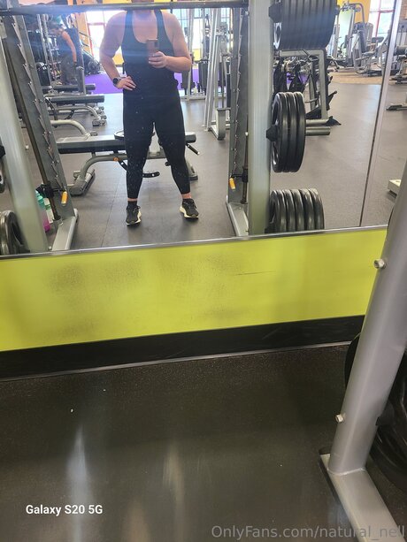 Natural Nell beautiful star pics