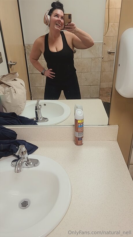 Natural Nell Profile pic