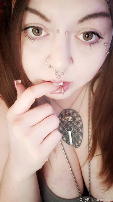 Gidgie pornstar xxx photos