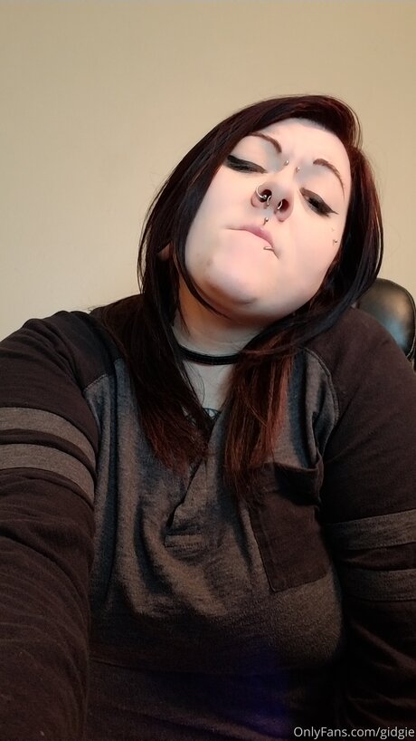 Gidgie pornstar art photos