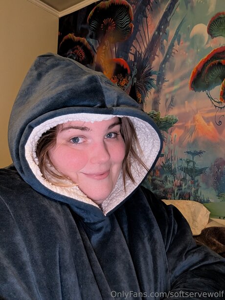 Softservewolf model photo