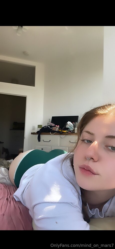 Mind On Mars7 top model img