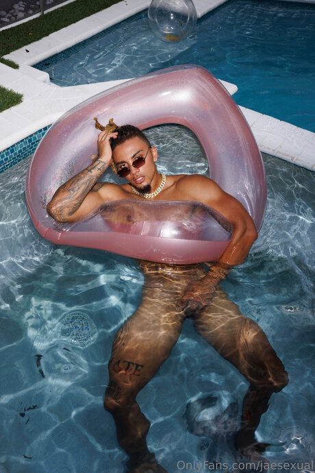 Jaesexual model exclusive pics