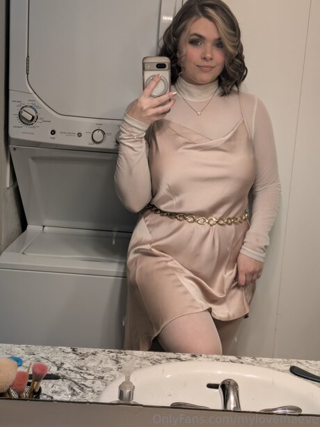 Mylovemaeve star nude pic