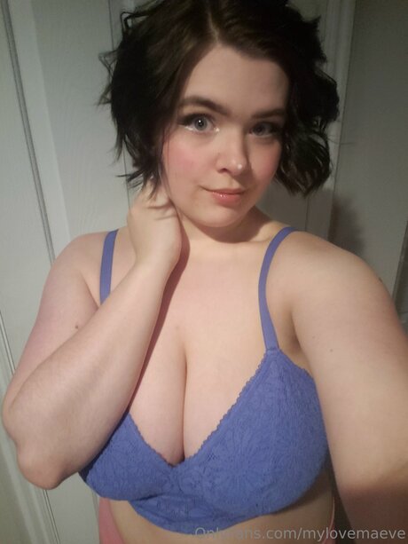 Mylovemaeve model top pics