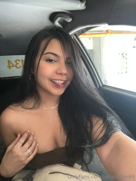 Luciafoster69 high quality model archive