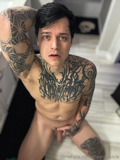 Themintsicle xxx model picture