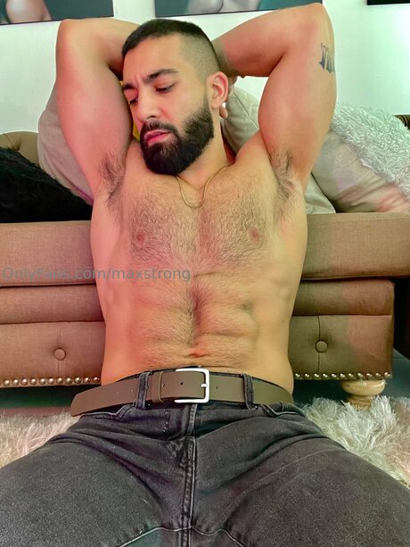 Maxstrong star exclusive photo