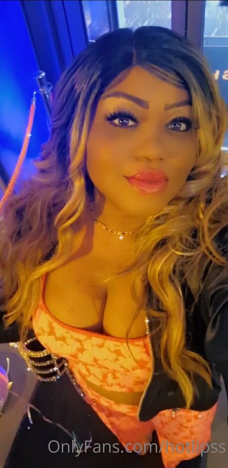 Hotlipss perfect star archive