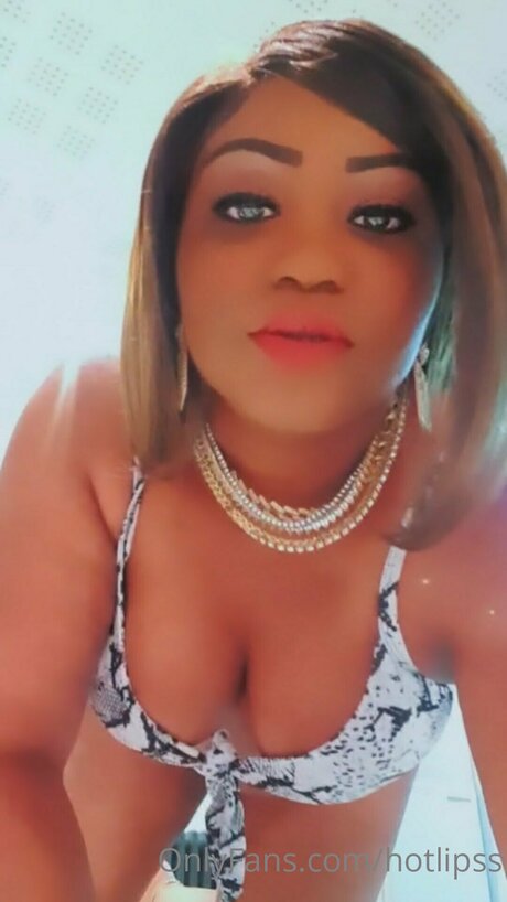 Hotlipss hd pornstar photos