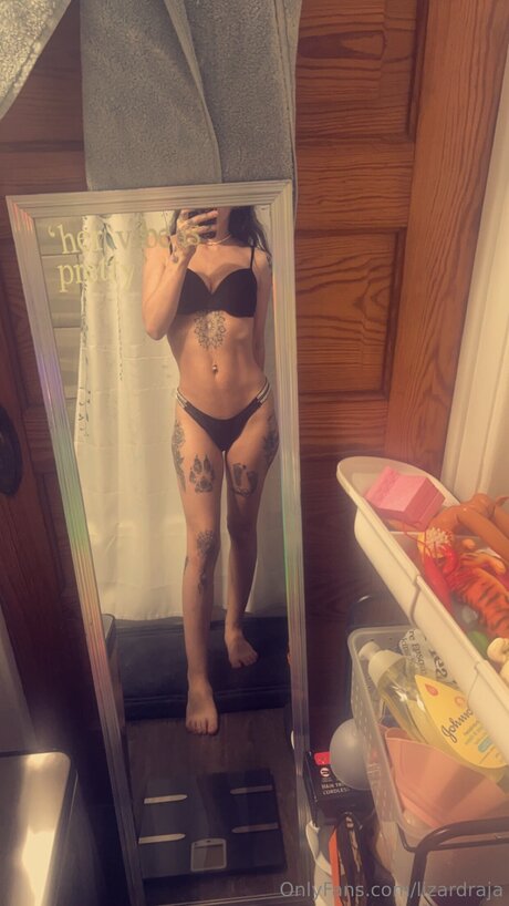 Lizardraja star hot image