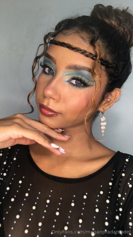 Meganpradamodel pornstar beautiful pic