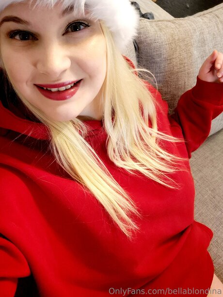 Bellablondina perfect actress galleries